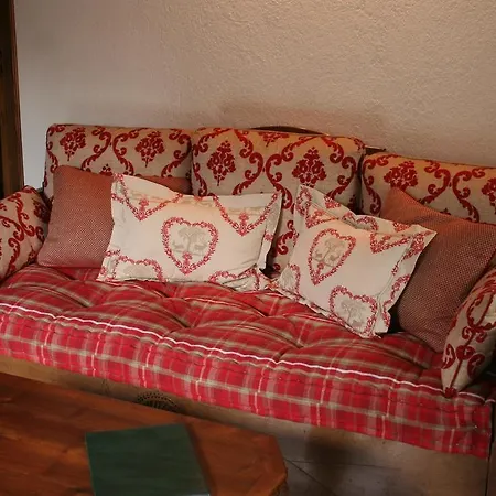 Le Petit Coin De Maison Chante Lune Bed & Breakfast *